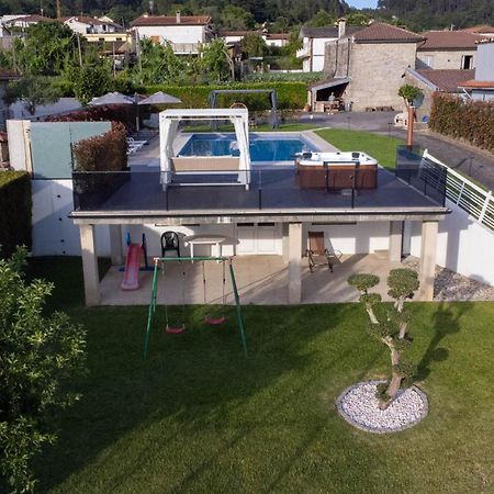Villa Moura - Pool & Jacuzzi Povoa de Lanhoso Exterior photo