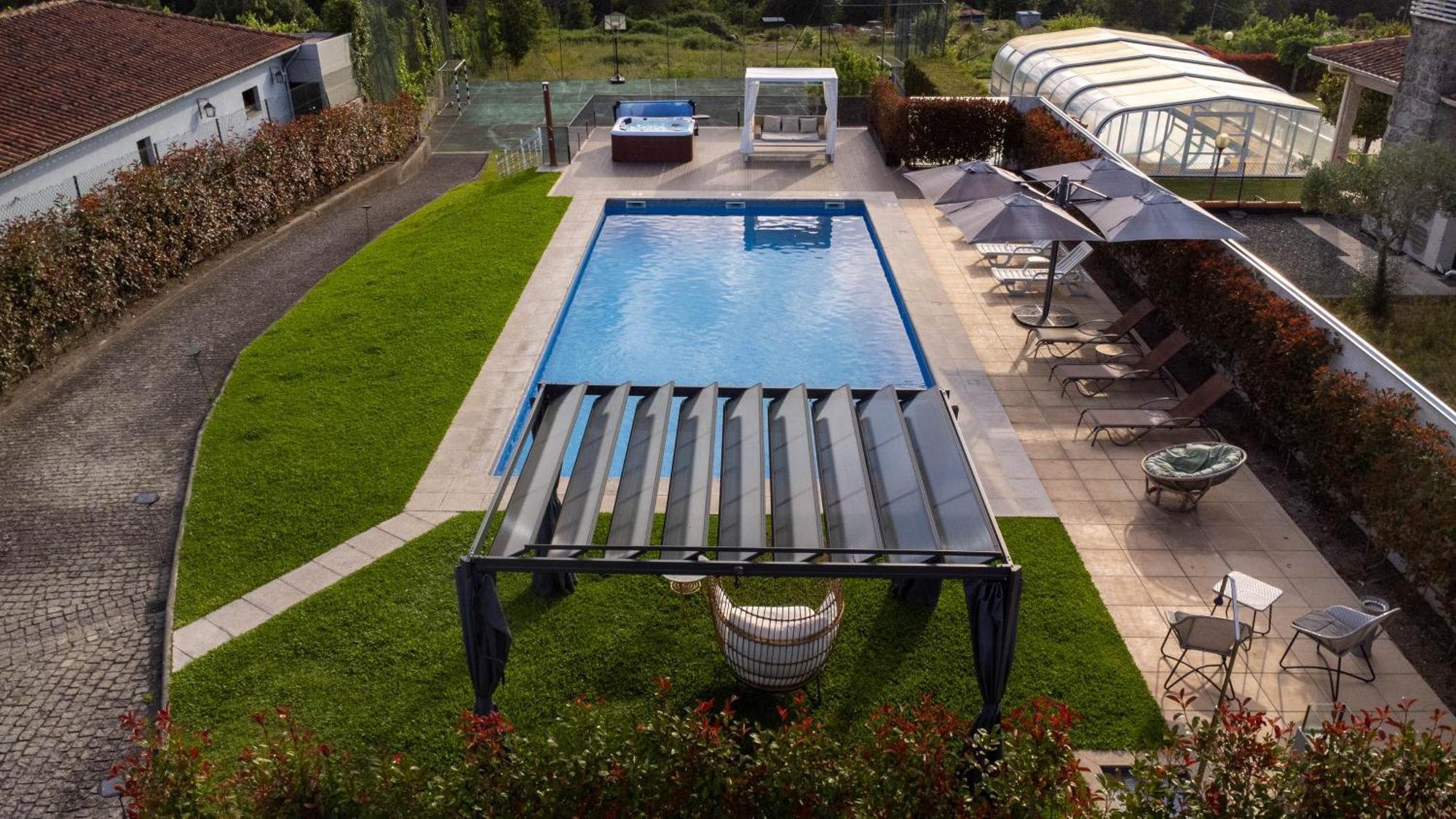 Villa Moura - Pool & Jacuzzi Povoa de Lanhoso Exterior photo